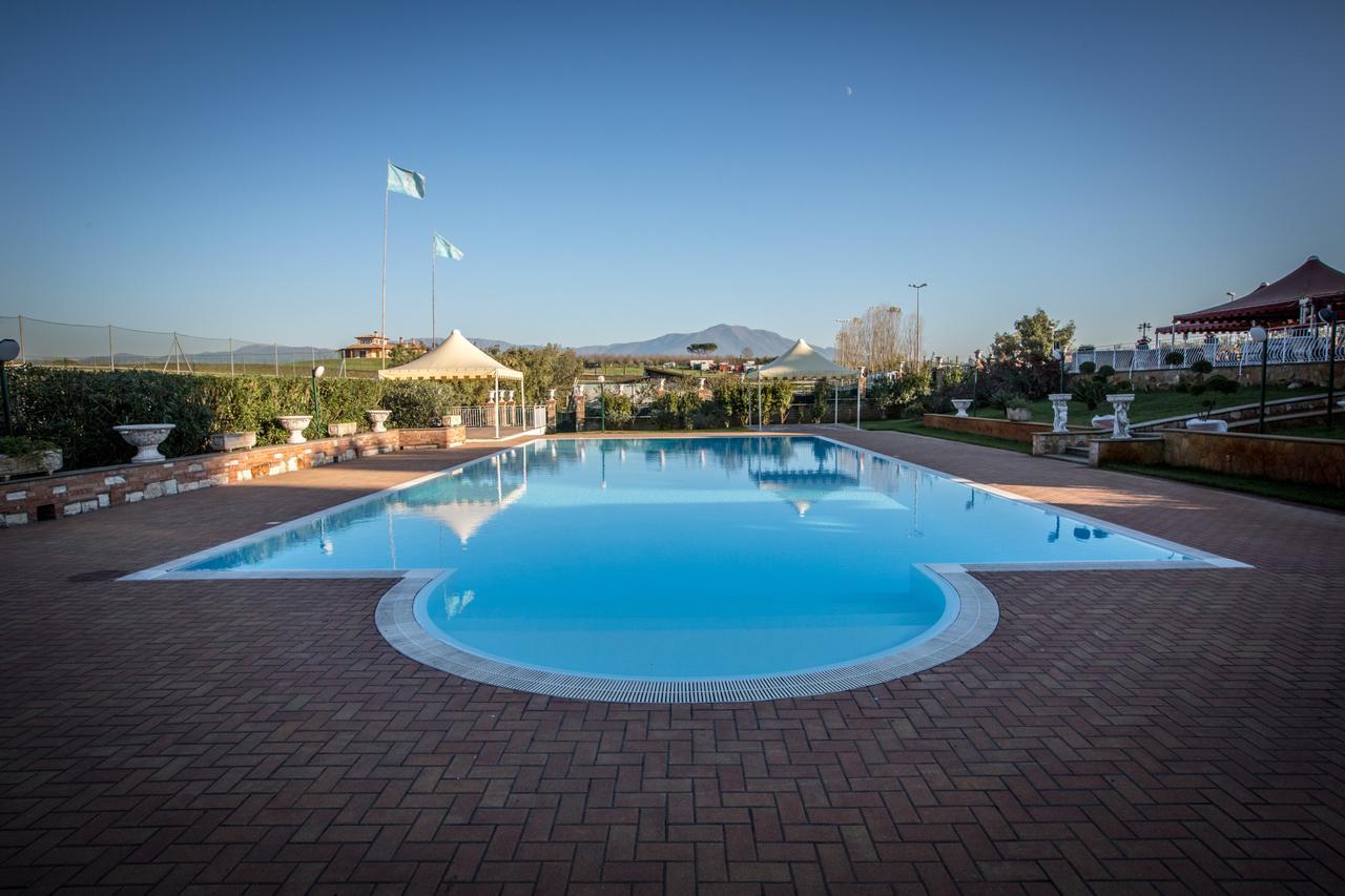 Tenuta Gran Paradiso Hotel Palombara Sabina ภายนอก รูปภาพ