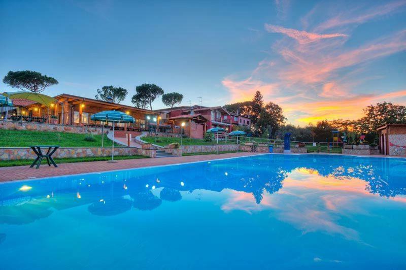 Tenuta Gran Paradiso Hotel Palombara Sabina ภายนอก รูปภาพ